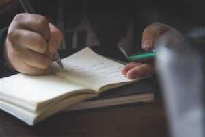 Home Notebook met informatie over wat de WAB (Wet Arbeidsmarkt in Balans) inhoudt en de belangrijkste regelingen