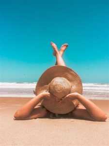 Home Tropisch strandlandschap voor het kiezen van de beste plek voor een vakantie met zonnig weer
