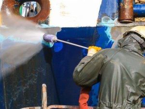 Home Offshore equipment in gebruik op boorplatform met onderhoudscertificaten en veiligheidsgaranties van TechRent